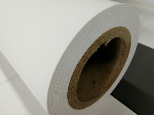 生理用ナプキン20GSMのPEの通気性のフィルムの軽量の非編まれた生地