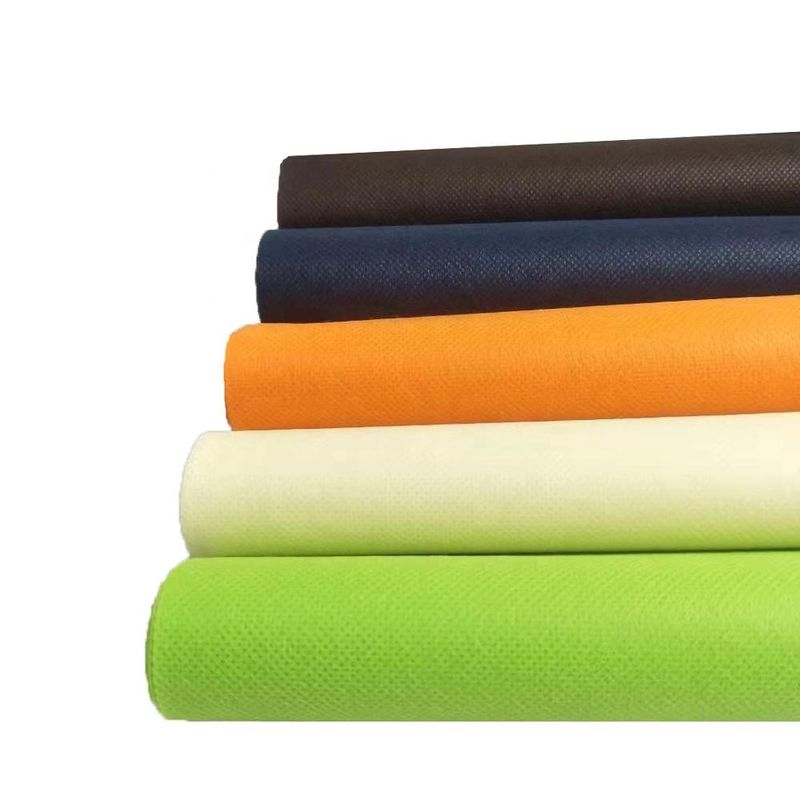 多彩なポリプロピレンのSpunbond 180gsm PPの非編まれた生地ロール